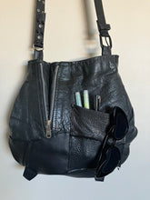 Load image into Gallery viewer, Small Cauldron Bag
