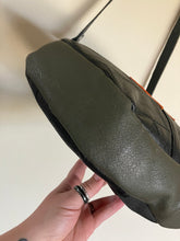 Load image into Gallery viewer, Jack O Lantern Long Strap
