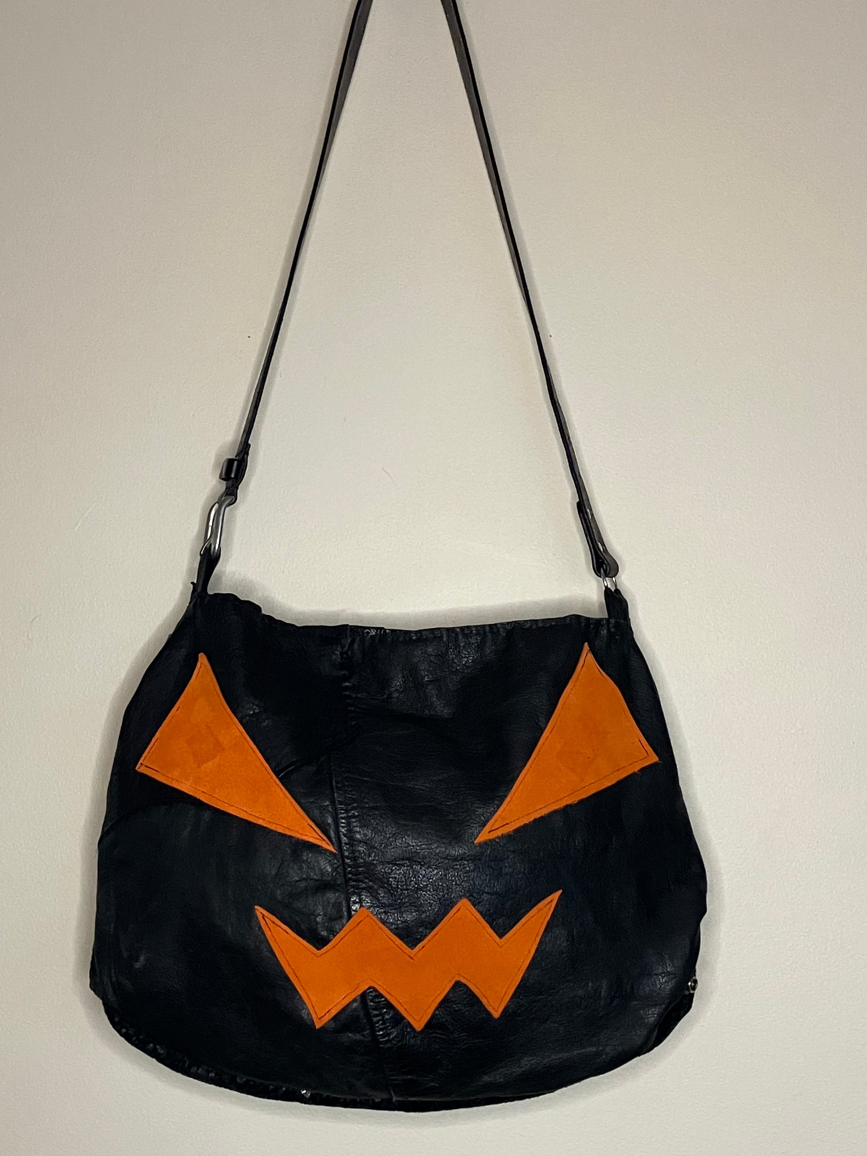 Jack O Lantern Shoulder bag Dead Ringer Purses