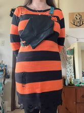 Load image into Gallery viewer, Cross Body Coffin Bag