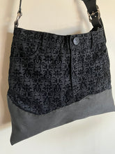 Load image into Gallery viewer, Black Velvet Filigree Shoulder Bag